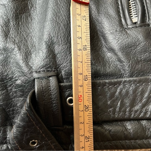 Vintage Nikki black leather motorcycle jacket white plush fur trim collar EUC M - Picture 15 of 16